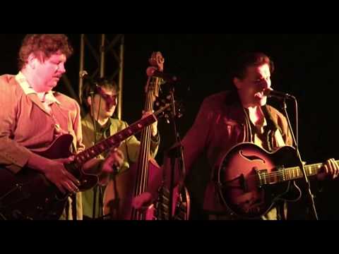 Mojo Blues Band Trailer 2006