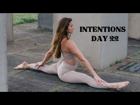 Tag 22: 50 Minuten Yin Yoga: Tiefe Dehnungen und langes Halten + Pranayama