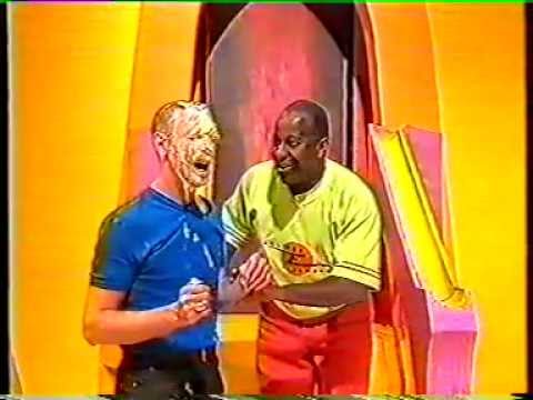 Wake Up In The Wild Room - Gaz Top (Gareth Jones) Pied In The Face