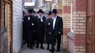 מורינו ר'נחמיה אלתר שליט"א בן כבוד קדושת מרן אדמור מגור שליט"א במסע חיזוק בלונדון