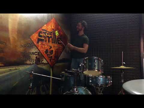 Flaviano Pennisi - Stick Tricks a Radio Smile