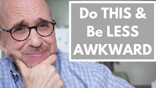 Stop_Being_Socially_Awkward:_10_Behaviors_That_Make_You_Look_Weird
