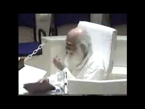 CONSCIENCIOLOGIA - Waldo mostra seu primeiro caderno de anotações comprado em 1949