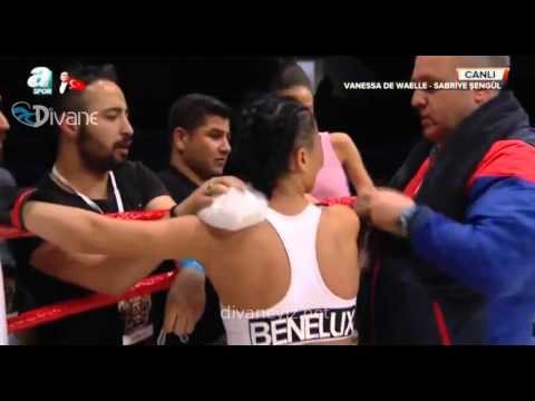 Sabriye Şengül - Vanessa De Waelle (WKU Dünya Şampiyonluk Maçı)