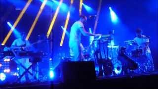 Caribou - Jamelia (live @ Cactusfestival 2014)