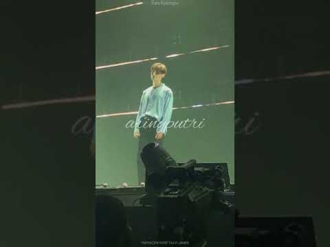 180715 Lean On Me - ( Minhyun focus ) Wanna One World Tour in Jakarta