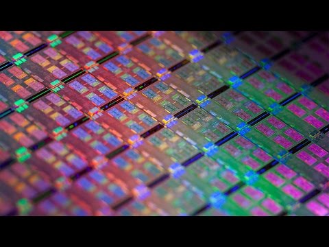 コンピュータはどのくらい速くなるのか？ (How Fast Can a Computer Get?)