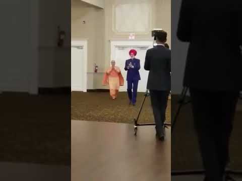 TRUE LOVE NEVER DIES. OLD COUPLES DANCING 😊😀