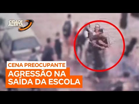 Adolescente é agredida a socos por rapaz e aluna na saída de escola em Matão (SP)
