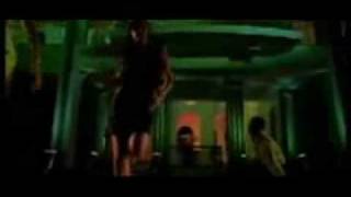 Daddy Yankee - Ella Me Levanto (Official Video)