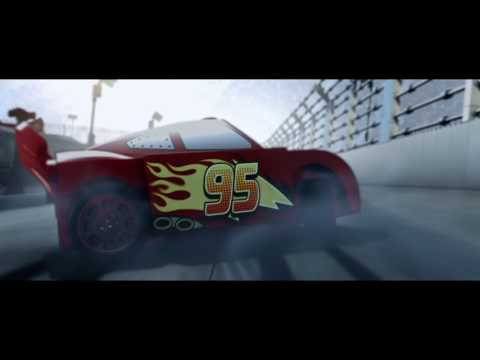 CARS 3 Evolution Trailer - LEGO Junior