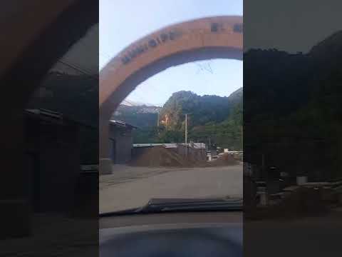 Municipio Hatillo Miranda Venezuela, la guairita con daño en tuberias de agua.