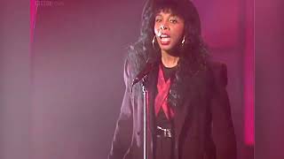 Donna Summer - I Don&#39;t Wanna Get Hurt (Top Of The Pops 1989) - [Remastered HD]