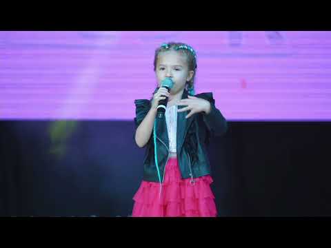 Rock In Roz - Sofia Maria Atudorei - 6 ani