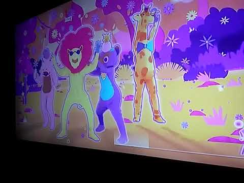 Dançando Just Dance com o Papai