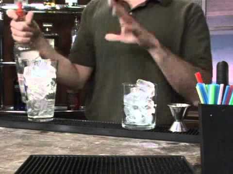 How to Make the Grapevine Mixed Drink