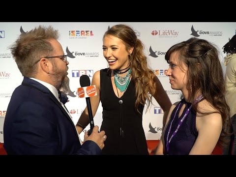 3 Word Acceptance Speeches on the Dove Award Red Carpet