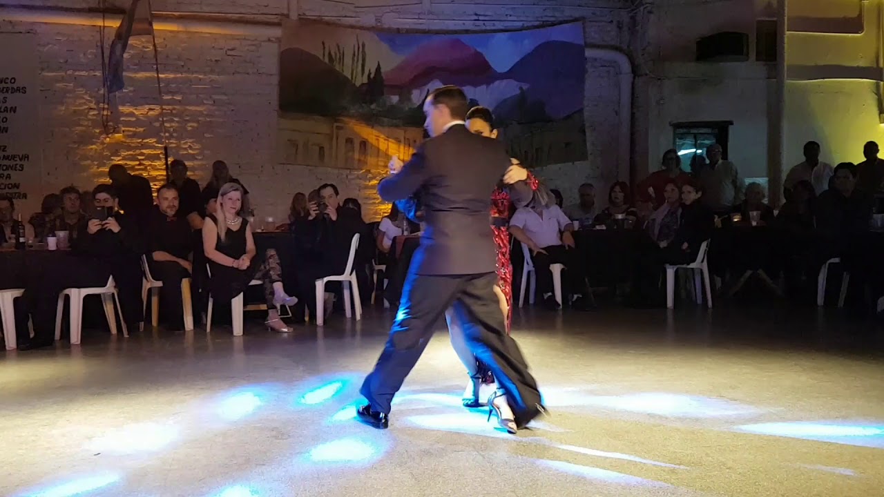 Betsabet Flores y Jonathan Spitel en Gral Milonga 1/4