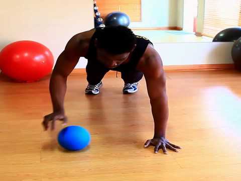 Pushup with 1 ball