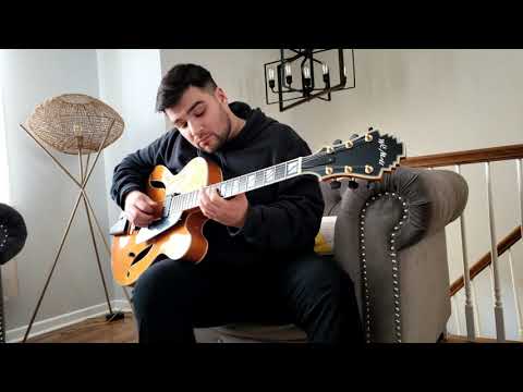 Bill Moll Custom Classic 17 Model