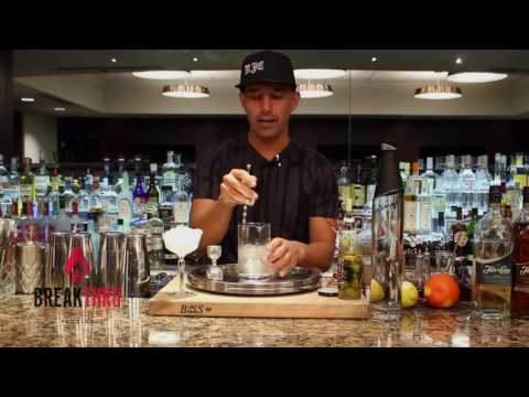 download lagu mp3 mp4 Stoli Elit Cocktails, download lagu Stoli Elit Cocktails gratis, unduh video klip Stoli Elit Cocktails