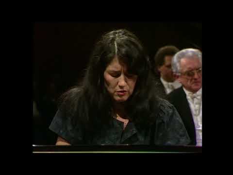 Martha Argerich - Ravel - Piano Concerto in G major (1986)