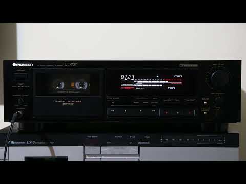 Pioneer CT-737 play :  Mazolewski / Porter - Strangers-