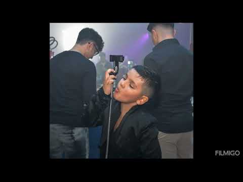 Alex Di Rocco vatten cover Rosy viola