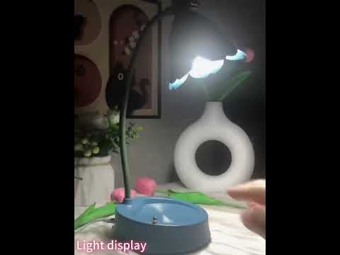 Настольная LED лампа аккумуляторная в форме синего цветка 5W 1200 mAh 3000K-6000K blue - фото 1 - id-p2098220177