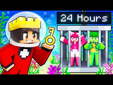 Locking Friends UNDERWATER For 24 HOURS in Minecraft!