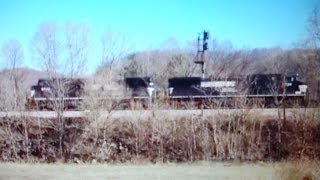 preview picture of video 'Long Norfolk Southern Coal Train'