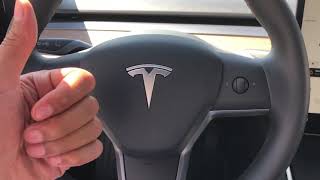 Tesla Model 3 – how to open the trunk