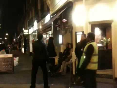 Mini cab operator touts on pavement