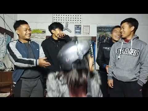 Helmet Game (Slap and Guess) 🤗