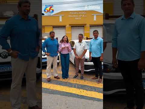 Presente para Iramaia: gestão municipal entrega 06 novos veículos para Saúde e Educação