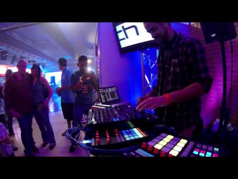 Expo Dj 2014 - Dia 3 - Stand PitchControl & Dj Jose Cabello  - Video Por: Dj Jesus Cova