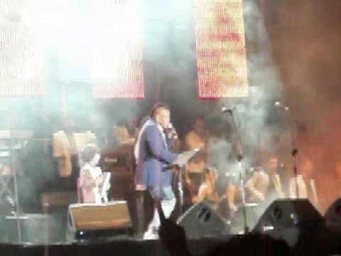 Sobrevivire - Un dia mas - Venganza | Chebere con Rubinho | Estadio Kempes (10.11.12)