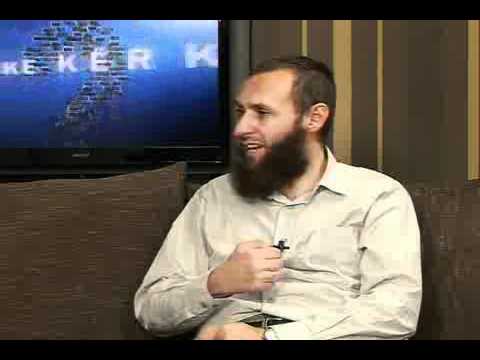 A lejohen hajmalitë që në to ka vetëm ajete të Kur'anit? - 106.6