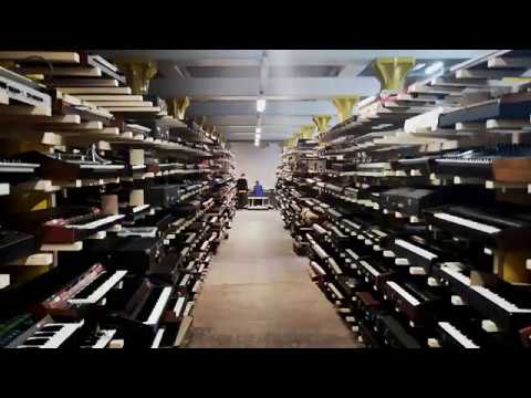Largest Synthesizer Museum in the World SMEM !  I  No Talking