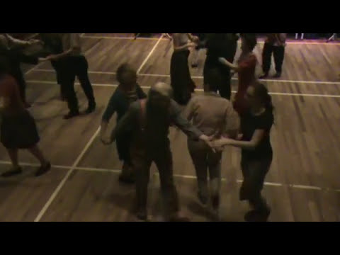 Lang Linken spiller de traditionelle Thy-ture på Nørrebro spilletræf