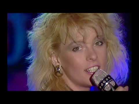 Iveta Bartošová- Nic nového pod sluncem (Karaoke)