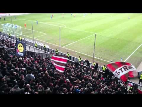 Msv Duisburg - F.C. Sankt Pauli 0:2 (0:0) John Verhoek Gästeblock