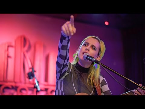 Taiacore - She Didn't Love You (Café Berlín / Madrid 2019)