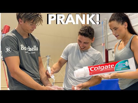 Pranking my bosses! Toothpaste prank