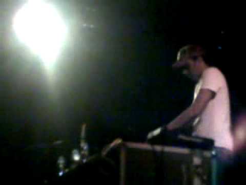 HAK'X DROPS U GOT 2 KNOW LIVE CONCERT @ FEZ