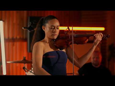 Skyfall (Cover by MAIMUNA)