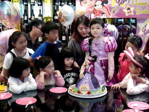 Cut Birthday Cake - Princess Jacqueline