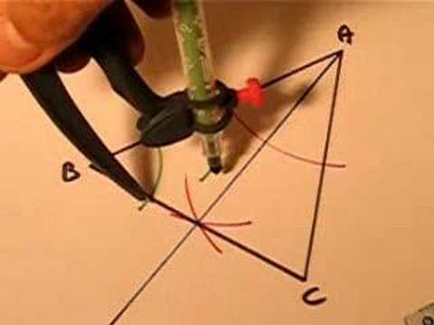 comment construire un cercle circonscrit d'un triangle quelconque