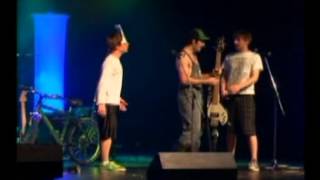 Cegep en spectacle - Saint-Po (eXterio cover) by Strange and Disturbing.