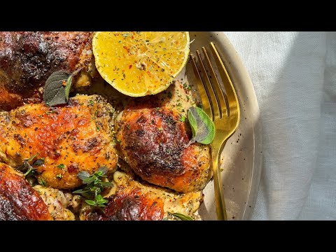 Juiciest Crispiest Lemon Baked Chicken That Takes 2 Minutes To Prep 🤯 #shorts